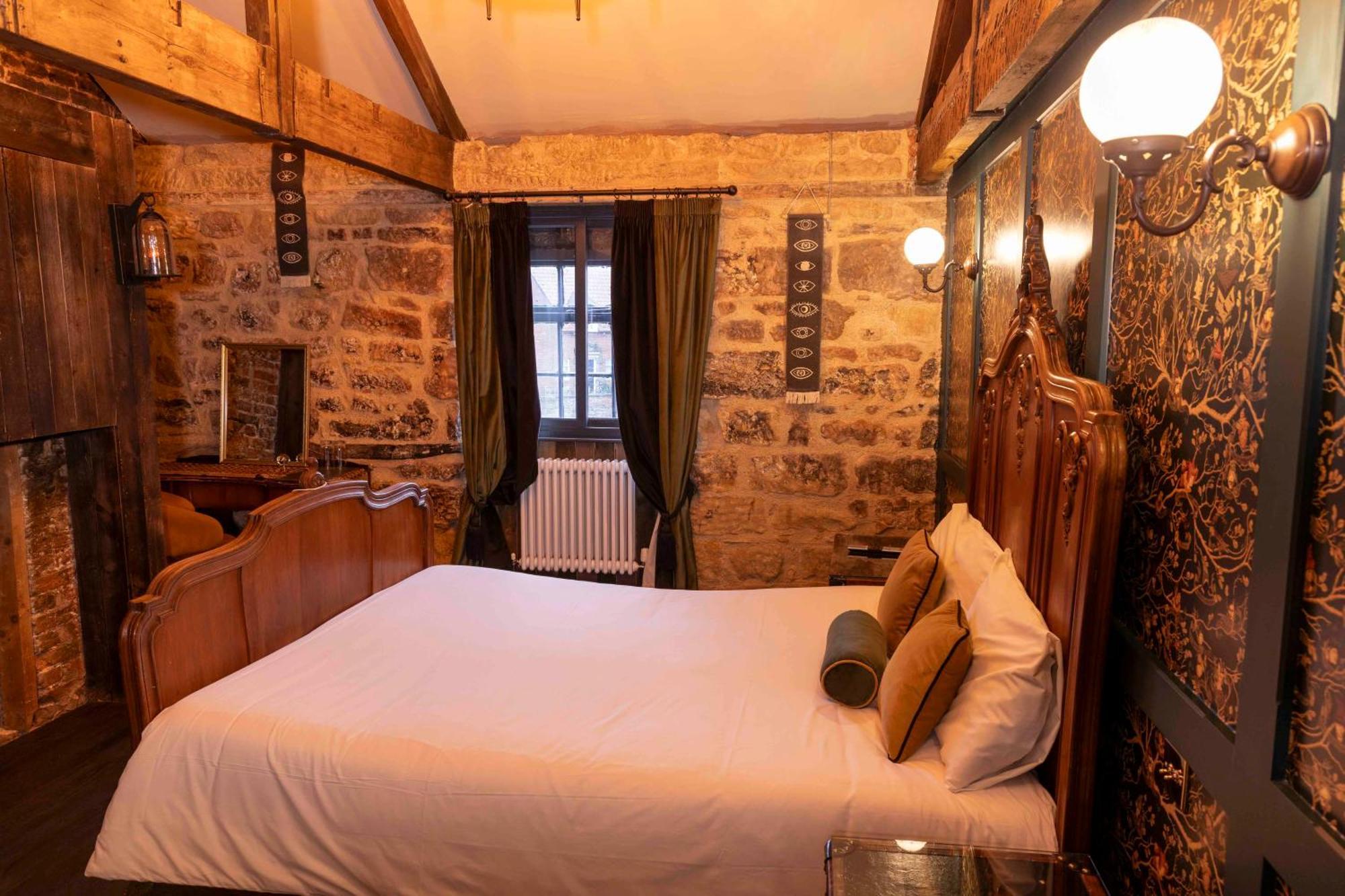 The Dirty Bottles Hotel Alnwick Dış mekan fotoğraf